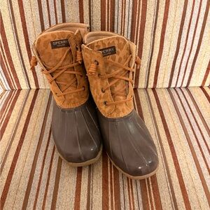 Sperry Chocolate and Caramel Duck Boots